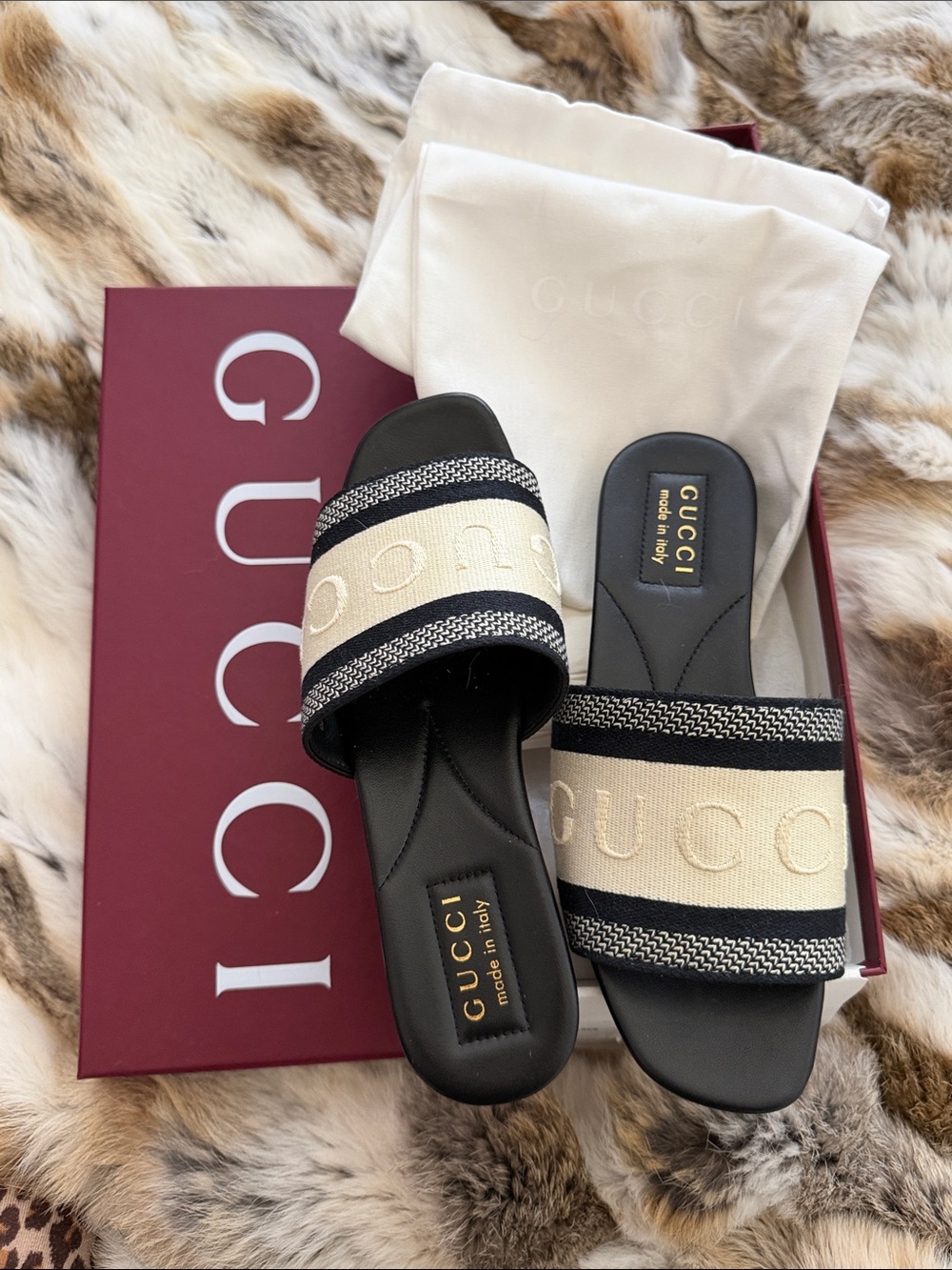 Gucci Black and Cream Embroidered Logo Slide Sandals